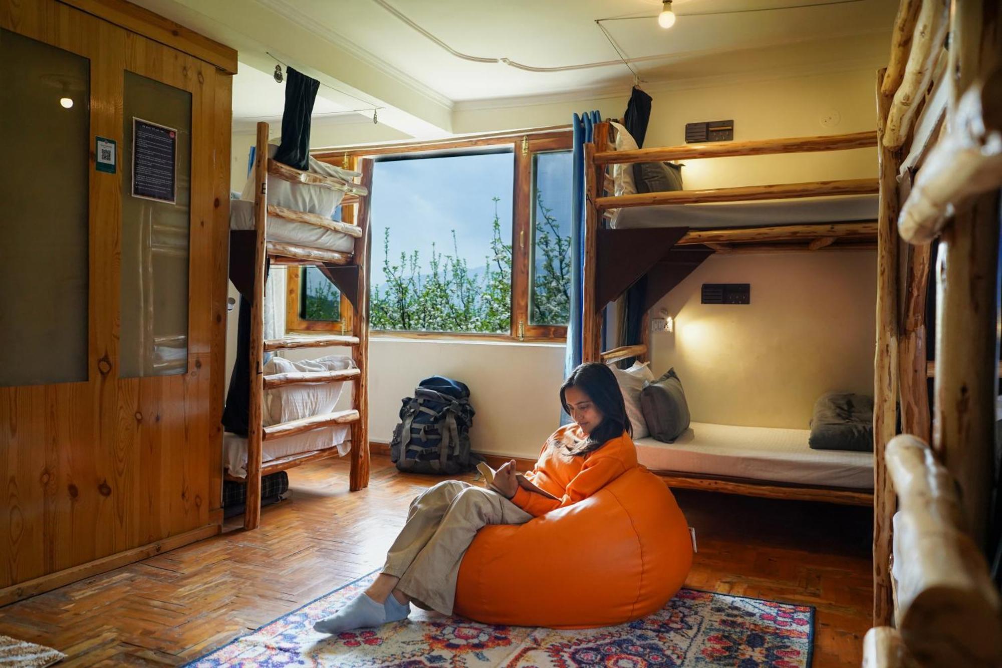 The Hideout - Hiraeth Hostel มะนาลี ภายนอก รูปภาพ