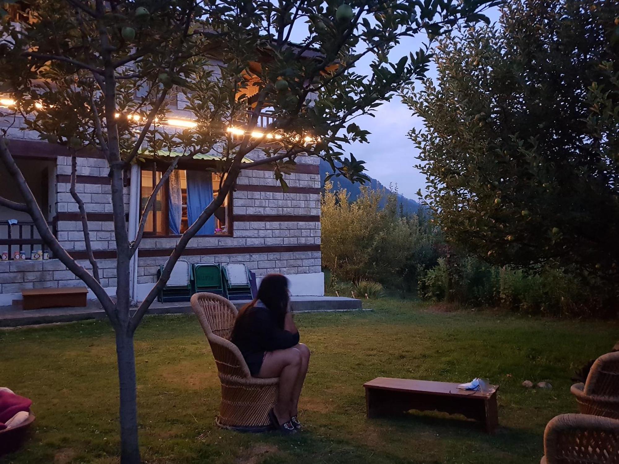 The Hideout - Hiraeth Hostel มะนาลี ภายนอก รูปภาพ